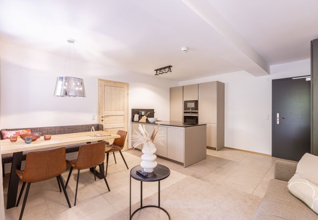 Appartement in St. Martin am Tennengebirge - Appartement voor tot 6 p.  & infinity pool