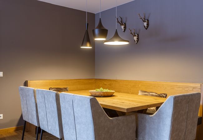 Appartement in Ehrwald - Premium familie appartement met 3 slaapkamers en tuin