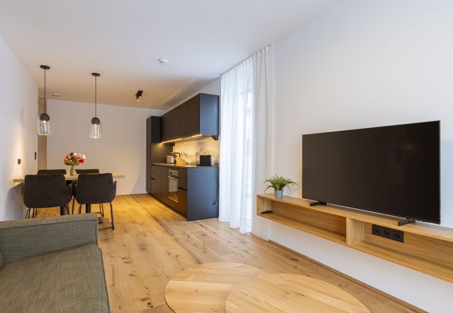 Appartement in Fiss - Appartement # 8 met 1 slaapkamer en balkon