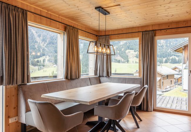 Chalet in Annaberg - Vakantiehuis # 32 met 3 sk voor 6 tot 8 personen