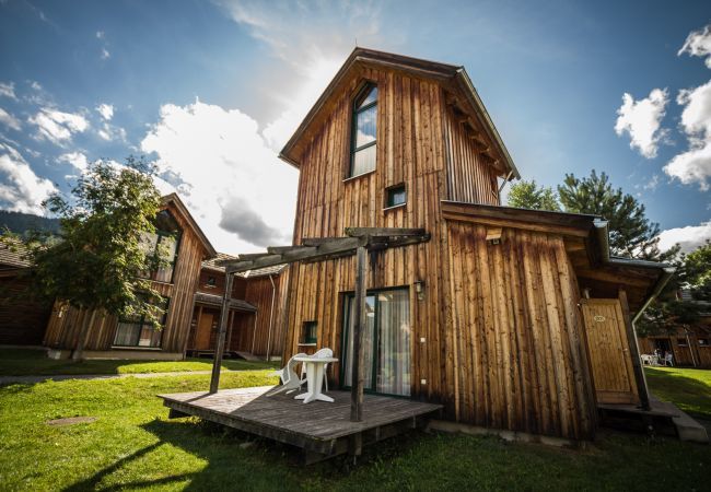 Chalet in St. Georgen am Kreischberg - Superior vakantiehuis #801 voor maximaal 5 personen met galerij