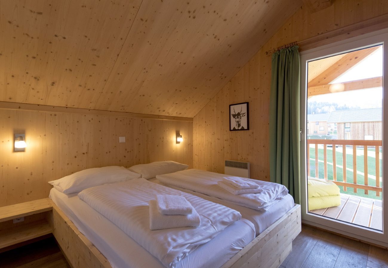 Huis in St. Georgen am Kreischberg - Chalet # 15 met 3 slaapkamers, sauna & whirlpool Huis in St. Georgen am Kreischberg - Chalet # 15 met 3 slaapkamers, sauna & whirlpool
