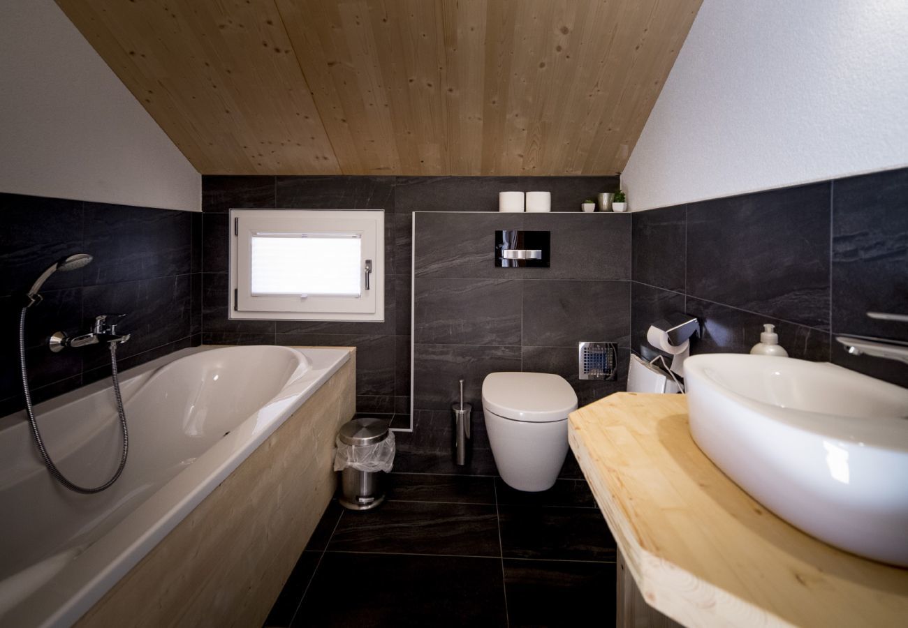 Huis in St. Georgen am Kreischberg - Superior Chalet # 61 met sauna en whirlpool Huis in St. Georgen am Kreischberg - Superior Chalet # 61 met sauna en whirlpool