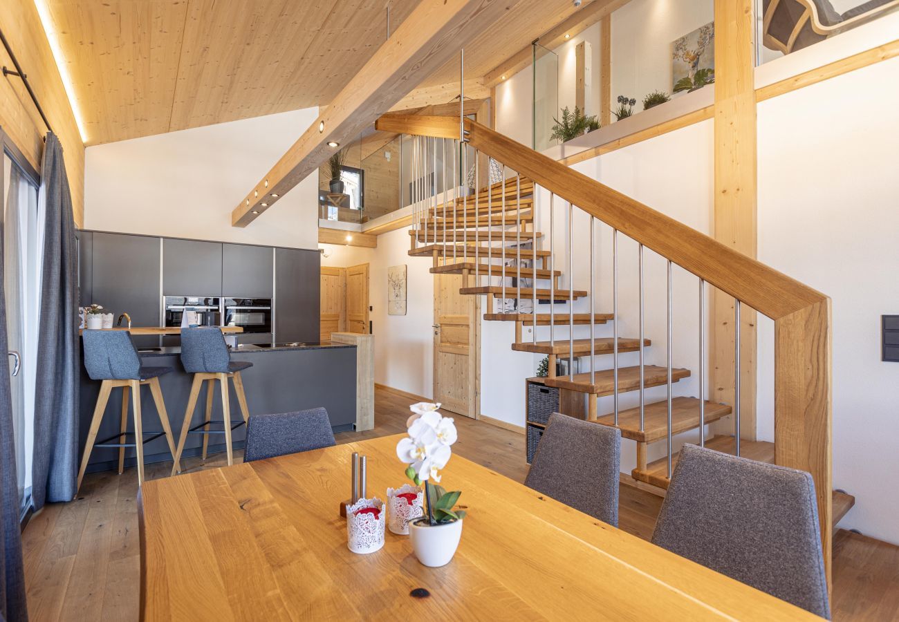 Appartement in Haus im Ennstal - Superior appartement met galerij, sauna & whirlpool