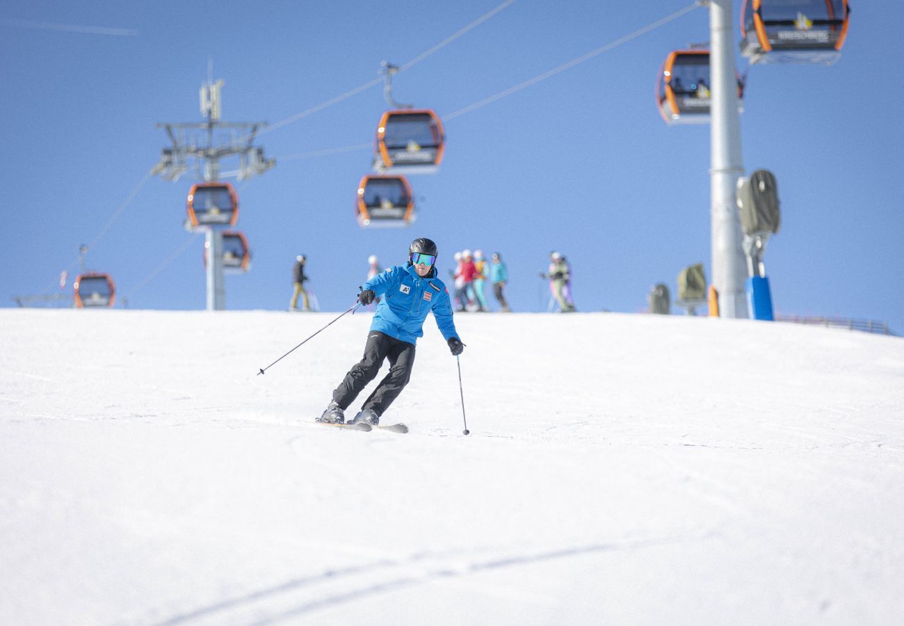 Chalet in St. Georgen am Kreischberg - Chalet # 53 met 4 slaapkamers & IR-sauna Chalet in St. Georgen am Kreischberg - Chalet # 53 met 4 slaapkamers & IR-sauna