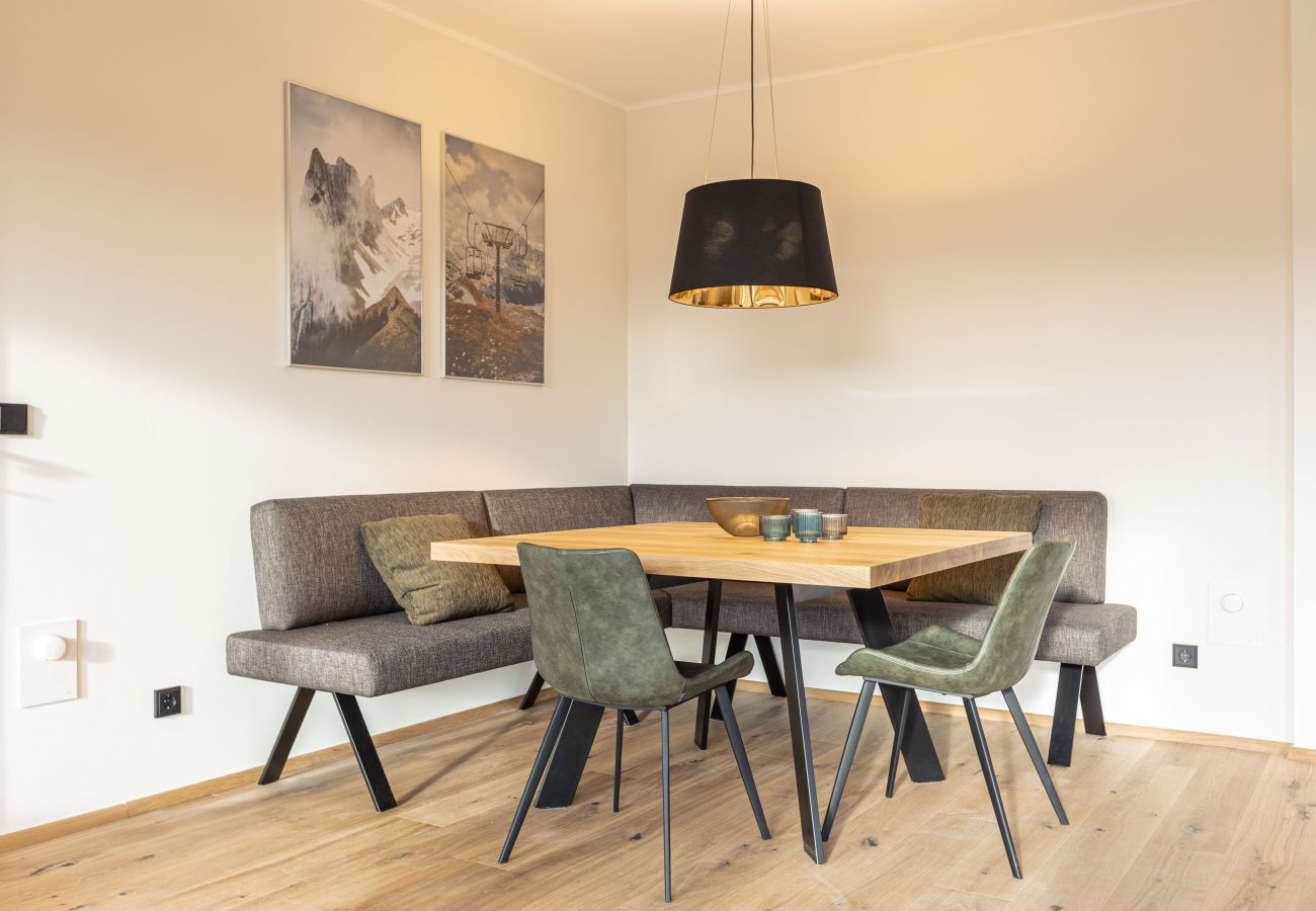 Appartement in St. Martin am Tennengebirge - Penthouse voor tot 8 personen & infinity pool Appartement in St. Martin am Tennengebirge - Penthouse voor tot 8 personen & infinity pool