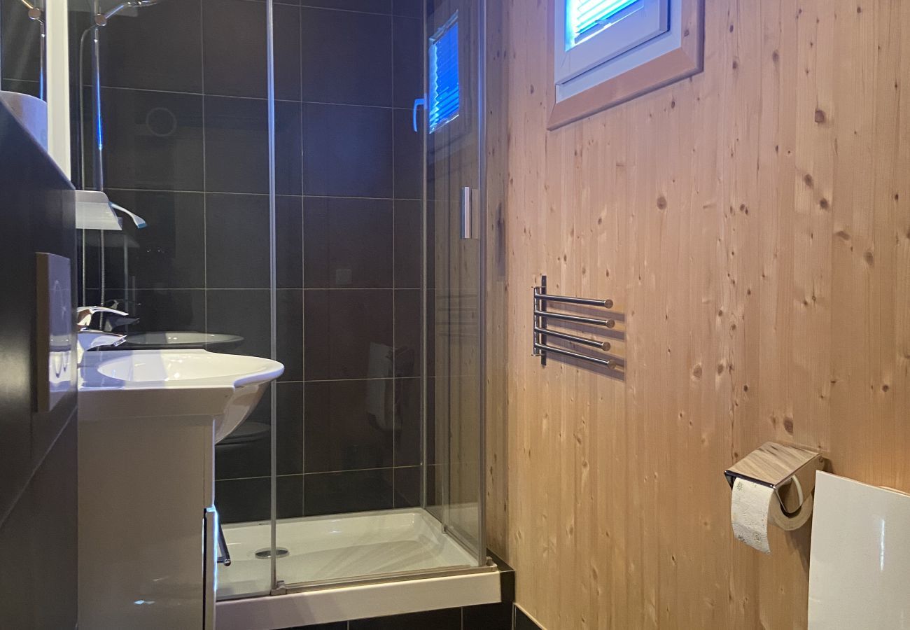 Huis in Hohentauern - Superior Chalet # 31 with IR-Sauna & Whirlpool bath Huis in Hohentauern - Superior Chalet # 31 with IR-Sauna & Whirlpool bath