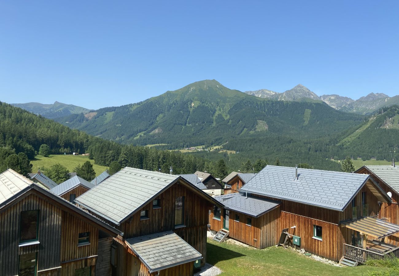 Huis in Hohentauern - Superior Chalet # 31 with IR-Sauna & Whirlpool bath Huis in Hohentauern - Superior Chalet # 31 with IR-Sauna & Whirlpool bath