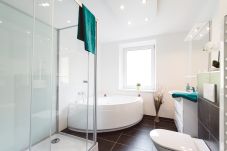 Ferienwohnung in Eisenerz - Comfort Ferienwohnung mit Whirlwanne