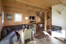 Ferienhaus in St. Georgen am Kreischberg - Chalet # 15 mit 3 Schlafzimmer, Sauna & Whirlpool