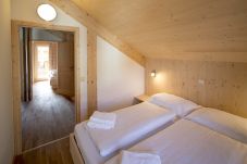 Ferienhaus in St. Georgen am Kreischberg - Chalet # 40b mit 4 Schlafzimmern & IR-Sauna