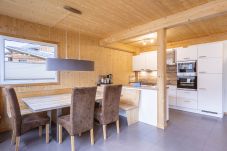 Ferienhaus in St. Georgen am Kreischberg - Chalet # 44b mit 4 Schlafzimmer, Sauna & Whirlpool