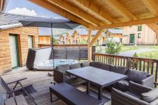 Ferienhaus in St. Georgen am Kreischberg - Chalet # 46 mit 4 Schlafzimmer, Sauna & Whirlpool
