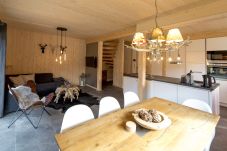 Ferienhaus in St. Georgen am Kreischberg - Chalet # 3 mit 4 Schlafzimmer, IR-Sauna & Whirlpool