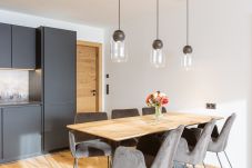 Ferienwohnung in Fiss - Superior Ferienwohnung # 6 mit 2 Schlafzimmern und Balkon