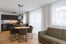 Ferienwohnung in Fiss - Ferienwohnung # 13 mit 2 Schlafzimmern und Terrasse