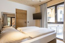 Aparthotel in Saalbach - Premium Suite für bis zu 7 Personen & privatem Wellnessbereich