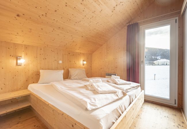 Chalet in Murau - Ferienhaus # 22 mit 4 Schlafzimmern & IR-Sauna Chalet in Murau - Ferienhaus # 22 mit 4 Schlafzimmern & IR-Sauna