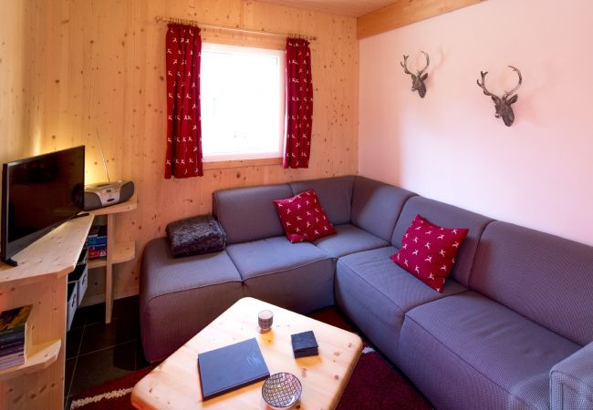Ferienhaus in St. Georgen am Kreischberg - Chalet # 4a mit 2 Schlafzimmern & IR-Sauna Ferienhaus in St. Georgen am Kreischberg - Chalet # 4a mit 2 Schlafzimmern & IR-Sauna