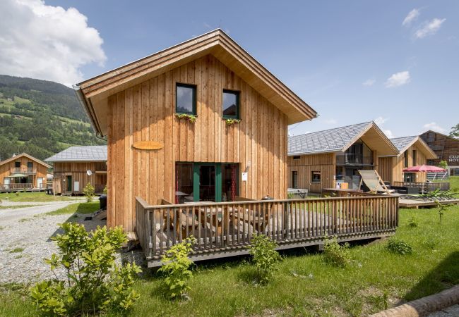 Ferienhaus in St. Georgen am Kreischberg - Chalet # 4a mit 2 Schlafzimmern & IR-Sauna Ferienhaus in St. Georgen am Kreischberg - Chalet # 4a mit 2 Schlafzimmern & IR-Sauna
