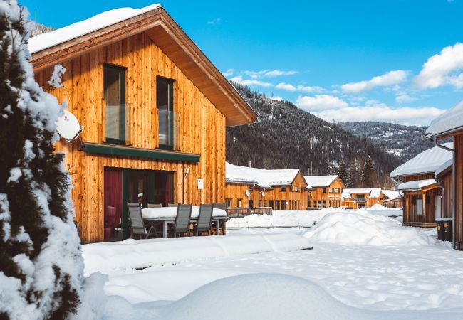 Chalet in Murau - Superior Ferienhaus # 15 mit IR-Sauna & Whirlpool Chalet in Murau - Superior Ferienhaus # 15 mit IR-Sauna & Whirlpool