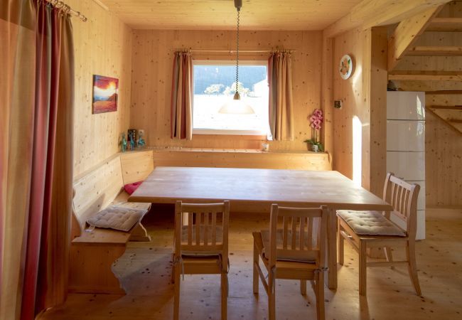 Chalet in Murau - Ferienhaus Classic # 21a mit 4 Schlafzimmern & IR-Sauna Chalet in Murau - Ferienhaus Classic # 21a mit 4 Schlafzimmern & IR-Sauna