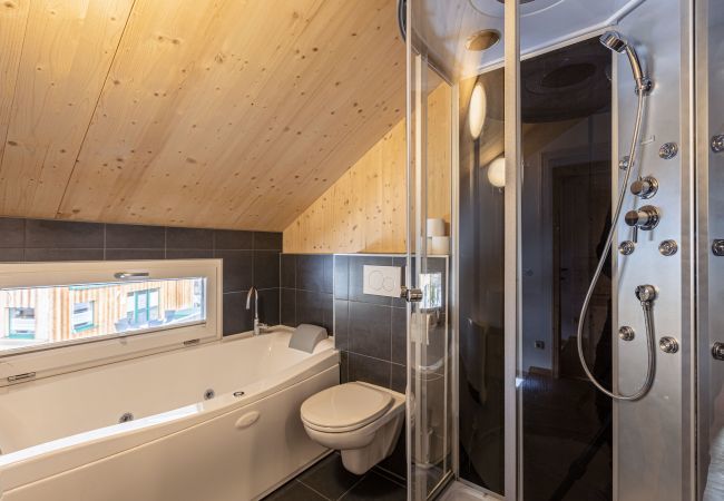 Chalet in Murau - Ferienhaus # 21b mit 3 Schlafzimmern & IR-Sauna Chalet in Murau - Ferienhaus # 21b mit 3 Schlafzimmern & IR-Sauna