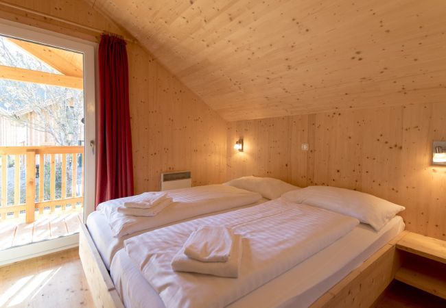 Ferienhaus in St. Georgen am Kreischberg - Chalet # 9 mit 2 Schlafzimmern & IR-Sauna Ferienhaus in St. Georgen am Kreischberg - Chalet # 9 mit 2 Schlafzimmern & IR-Sauna