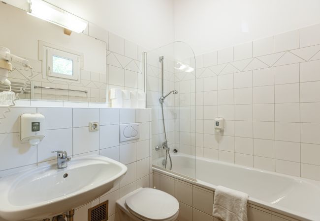 Chalet in St. Georgen am Kreischberg - Superior Ferienhaus für bis zu 4 Personen mit Galerie  Chalet in St. Georgen am Kreischberg - Superior Ferienhaus für bis zu 4 Personen mit Galerie