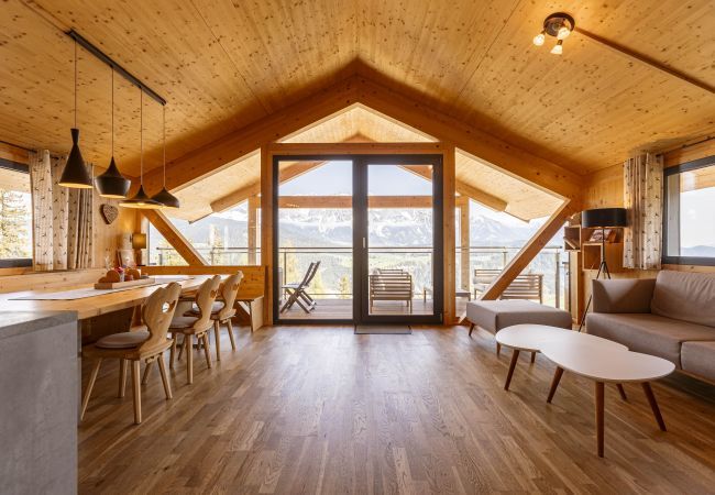 Chalet in Pichl bei Schladming - Superior Chalet # 02 mit Sauna & Whirlwanne innen Chalet in Pichl bei Schladming - Superior Chalet # 02 mit Sauna & Whirlwanne innen