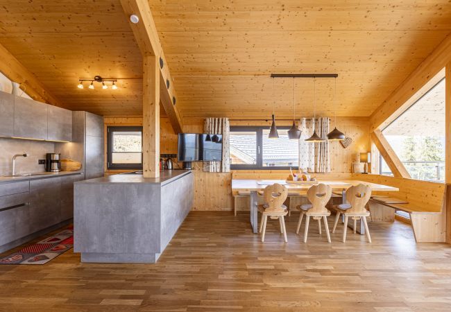 Chalet in Pichl bei Schladming - Superior Chalet # 02 mit Sauna & Whirlwanne innen Chalet in Pichl bei Schladming - Superior Chalet # 02 mit Sauna & Whirlwanne innen