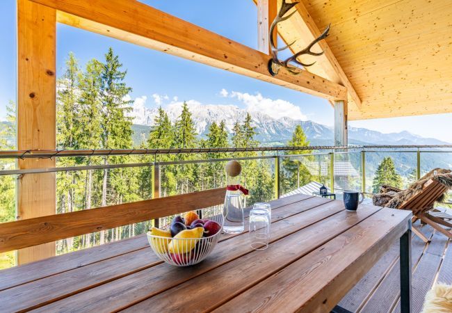 Chalet in Pichl bei Schladming - Superior Chalet # 04 mit Sauna & Whirlwanne innen Chalet in Pichl bei Schladming - Superior Chalet # 04 mit Sauna & Whirlwanne innen