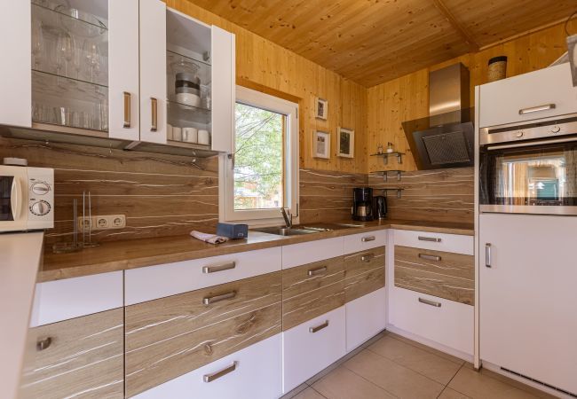 Chalet in St. Georgen am Kreischberg - Chalet # 4b mit 3 Schlafzimmer, Sauna & Whirlpool Chalet in St. Georgen am Kreischberg - Chalet # 4b mit 3 Schlafzimmer, Sauna & Whirlpool