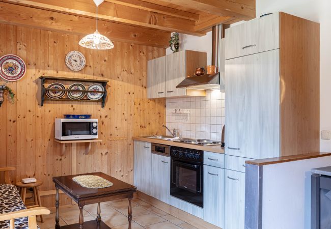Chalet in St. Georgen am Kreischberg - Ferienhaus # 8 mit 2 Schlafzimmern für 6 Personen  Chalet in St. Georgen am Kreischberg - Ferienhaus # 8 mit 2 Schlafzimmern für 6 Personen