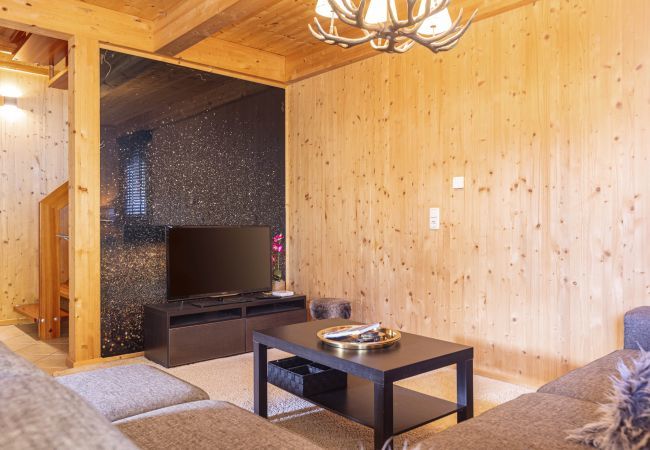 Chalet in Stadl an der Mur - Ferienhaus # 124 mit 4 Schlafzimmer und IR-Sauna Chalet in Stadl an der Mur - Ferienhaus # 124 mit 4 Schlafzimmer und IR-Sauna