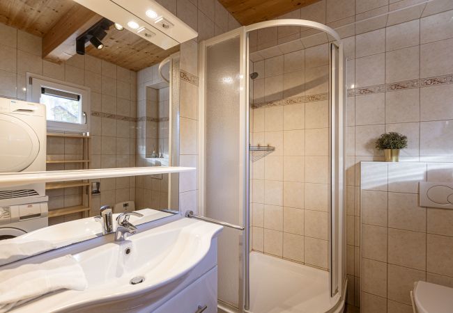 Chalet in Stadl an der Mur - Ferienhaus # 124 mit 4 Schlafzimmer und IR-Sauna Chalet in Stadl an der Mur - Ferienhaus # 124 mit 4 Schlafzimmer und IR-Sauna