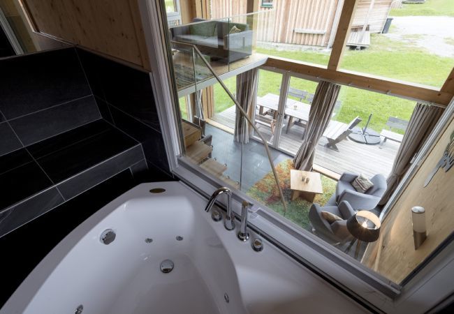 Ferienhaus in St. Georgen am Kreischberg - Premium Chalet # 38 mit IR-Sauna & Whirlpool Ferienhaus in St. Georgen am Kreischberg - Premium Chalet # 38 mit IR-Sauna & Whirlpool