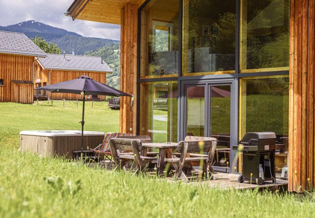 Ferienhaus in St. Georgen am Kreischberg - Premium Chalet # 19 mit IR-Sauna & Whirlpool  Ferienhaus in St. Georgen am Kreischberg - Premium Chalet # 19 mit IR-Sauna & Whirlpool