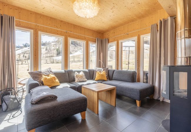 Ferienhaus in St. Georgen am Kreischberg - Superior Chalet # 23 mit IR-Sauna & Whirlpool Ferienhaus in St. Georgen am Kreischberg - Superior Chalet # 23 mit IR-Sauna & Whirlpool