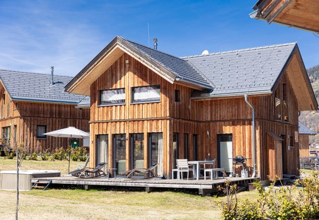 Ferienhaus in St. Georgen am Kreischberg - Superior Chalet # 23 mit IR-Sauna & Whirlpool Ferienhaus in St. Georgen am Kreischberg - Superior Chalet # 23 mit IR-Sauna & Whirlpool