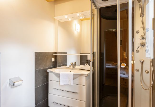 Ferienhaus in St. Georgen am Kreischberg - Premium Chalet # 26 mit IR-Sauna & Whirlpool Ferienhaus in St. Georgen am Kreischberg - Premium Chalet # 26 mit IR-Sauna & Whirlpool