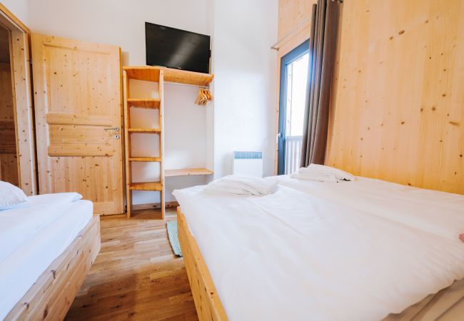 Ferienhaus in St. Georgen am Kreischberg - Superior Chalet # 29 mit Sauna & Whirlpool Ferienhaus in St. Georgen am Kreischberg - Superior Chalet # 29 mit Sauna & Whirlpool