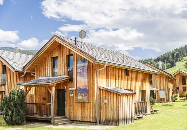 Ferienhaus in St. Georgen am Kreischberg - Chalet # 6b mit 4 Schlafzimmern & IR-Sauna Ferienhaus in St. Georgen am Kreischberg - Chalet # 6b mit 4 Schlafzimmern & IR-Sauna