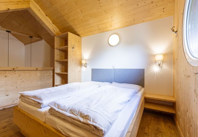Ferienwohnung in St. Georgen am Kreischberg - Superior Ferienwohnung # 2 für bis zu 6 Personen mit IR-Sauna Ferienwohnung in St. Georgen am Kreischberg - Superior Ferienwohnung # 2 für bis zu 6 Personen mit IR-Sauna