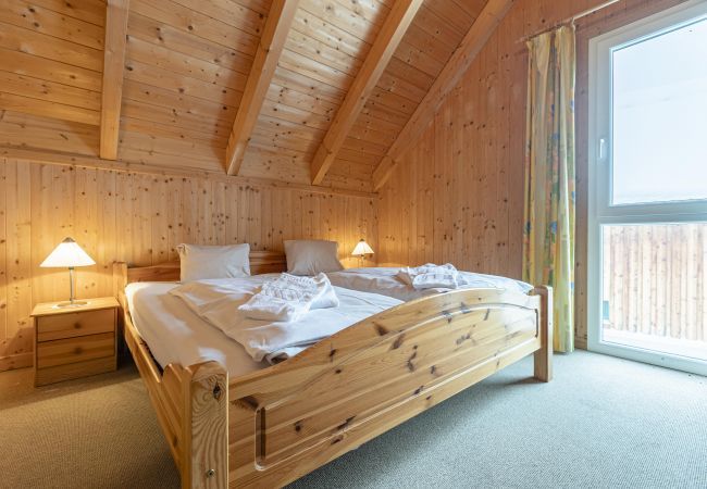 Chalet in St. Georgen am Kreischberg - Ferienhaus # 32 mit 2 Schlafzimmern für 8 Personen  Chalet in St. Georgen am Kreischberg - Ferienhaus # 32 mit 2 Schlafzimmern für 8 Personen