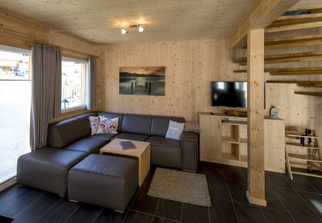 Ferienhaus in St. Georgen am Kreischberg - Chalet # 14a mit 4 Schlafzimmer, IR-Sauna & Whirlpool Ferienhaus in St. Georgen am Kreischberg - Chalet # 14a mit 4 Schlafzimmer, IR-Sauna & Whirlpool