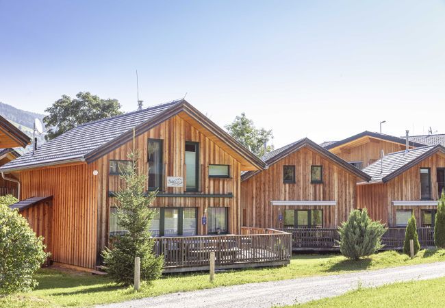 Ferienhaus in St. Georgen am Kreischberg - Chalet # 14a mit 4 Schlafzimmer, IR-Sauna & Whirlpool Ferienhaus in St. Georgen am Kreischberg - Chalet # 14a mit 4 Schlafzimmer, IR-Sauna & Whirlpool
