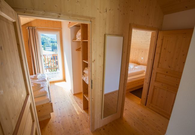 Ferienhaus in Hohentauern - Superior Ferienhaus # 43 mit Whirlwanne Ferienhaus in Hohentauern - Superior Ferienhaus # 43 mit Whirlwanne
