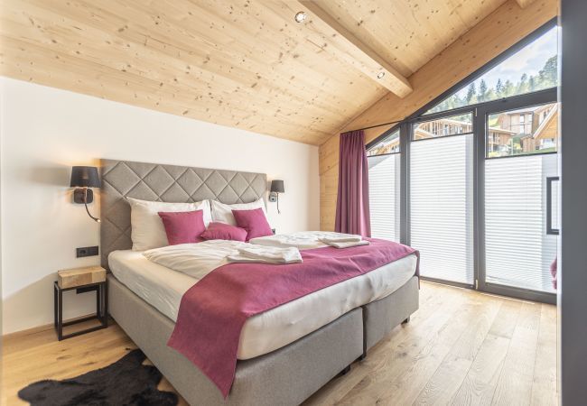 Ferienwohnung in Haus im Ennstal - Premium Ferienwohnung mit Galerie, Sauna & Whirlpool Ferienwohnung in Haus im Ennstal - Premium Ferienwohnung mit Galerie, Sauna & Whirlpool