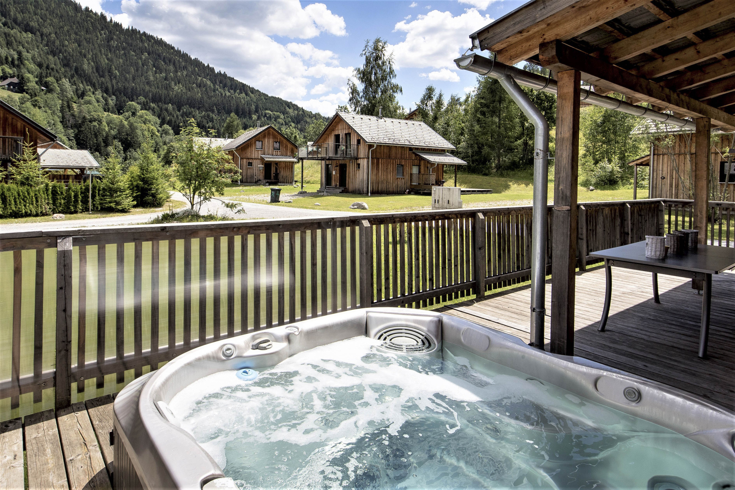 freistehendes Haus in Stadl an der Mur - Ferienhaus # 139 mit 4 Schlafzimmern & Whirlpool